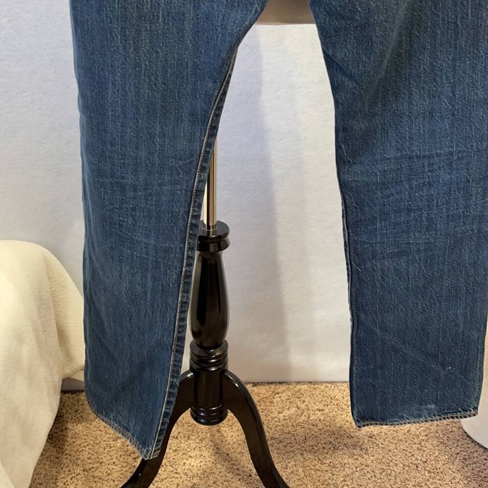 Levi’s 501 Button Fly Dark Wash Jeans - Picture 6 of 11